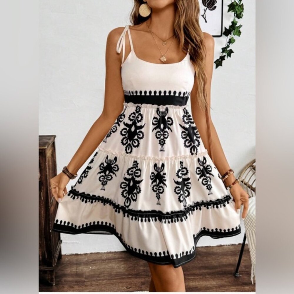 LAST ONE 🔥 Floral Print Tie Shoulder Ruffle Hem Cami Dress